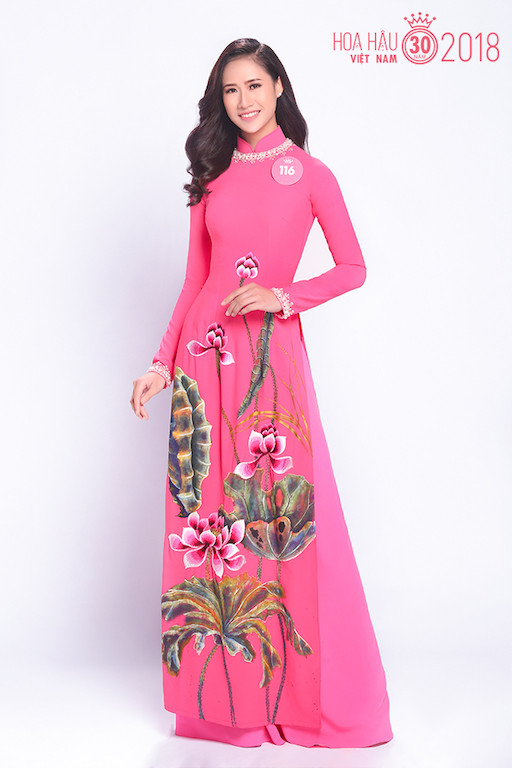 30 thí sinh Hoa hậu phía Nam khoe sắc dịu dàng với tà áo dài ảnh 13