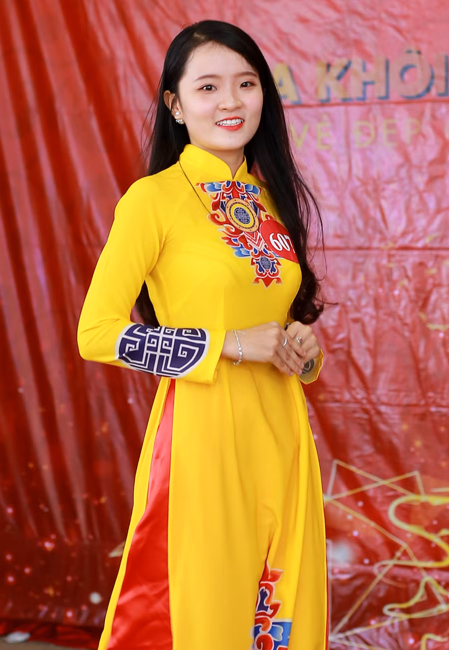 Nữ sinh đại ngàn Tây Nguyên và thành phố biển Nha Trang khoe sắc ảnh 13