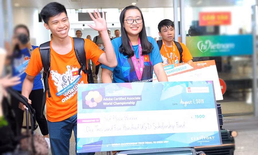 Việt Nam giành 3 HCĐ thi tin học văn phòng, thiết kế đồ hoạ thế giới ảnh 1