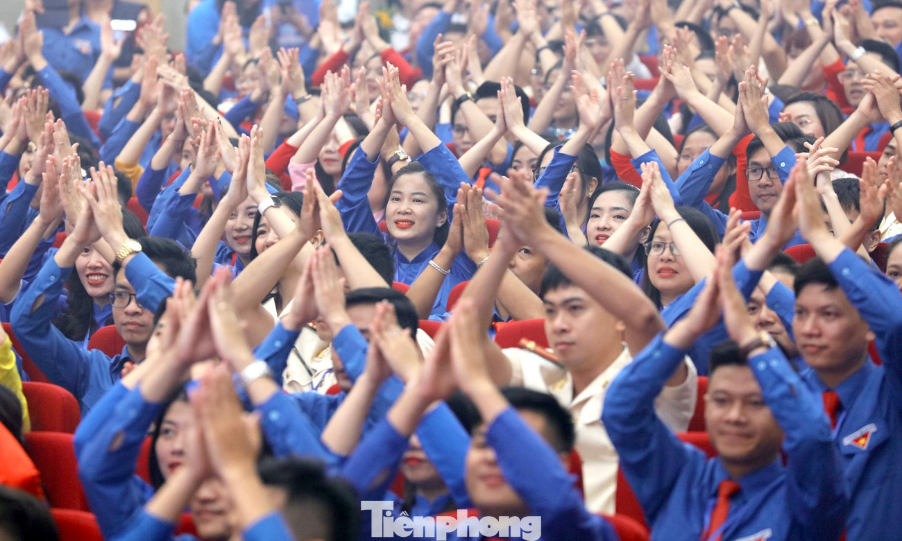 Tuổi trẻ Hải Phòng phát huy tinh thần tiên phong, đoàn kết, sáng tạo, phát triển Tuổi trẻ Hải Phòng phát huy tinh thần tiên phong, đoàn kết, sáng tạo, phát triển