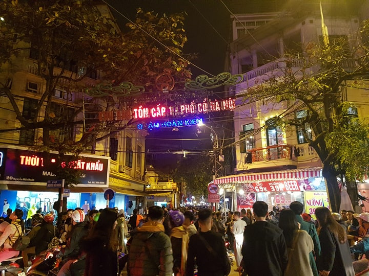 Ảnh: Quang Lộc Việt Nam bước sang năm mới 2018 ảnh 31