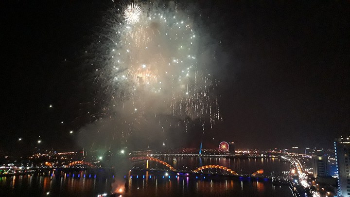 Ảnh: Nguyễn Thành Việt Nam bước sang năm mới 2018 ảnh 47