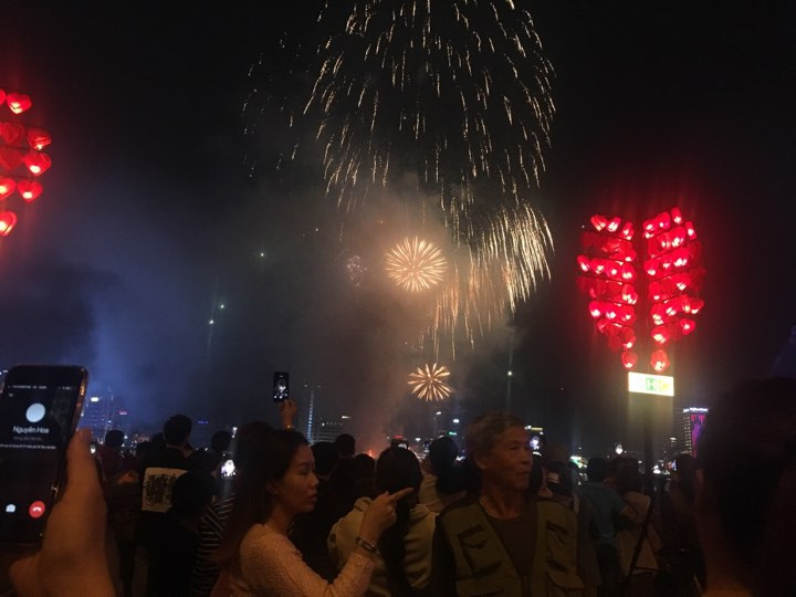 Ảnh: Thanh Trần Việt Nam bước sang năm mới 2018 ảnh 40