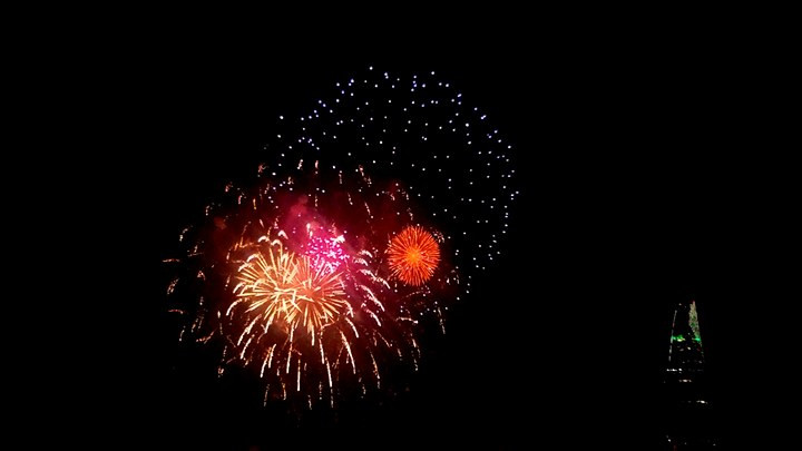 Ảnh: Ngô Tùng Việt Nam bước sang năm mới 2018 ảnh 1