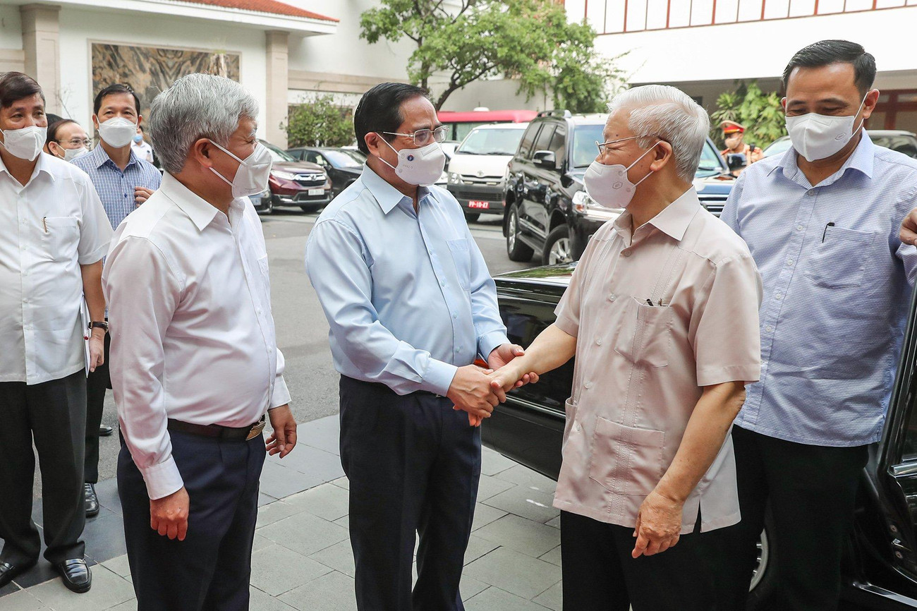 Tổng Bí thư Nguyễn Phú Trọng và Thủ tướng Phạm Minh Chính (Ảnh: Nhật Minh)