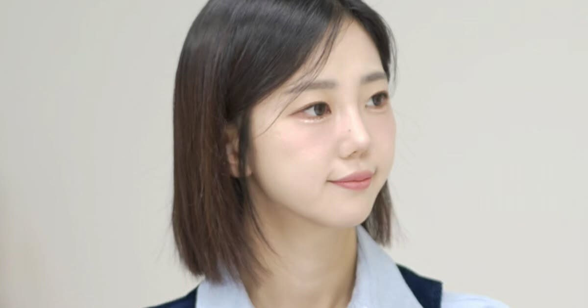 Trong bức di thư để lại, Oh Yoanna cho biết, cô bị hai MC dự báo thời tiết khác ở MBC quấy rối từ tháng 3/2022. Yoanna làm việc ở đài với vai trò cộng tác viên tự do từ tháng 5/2021.Oh Yoanna bị một đồng nghiệp vu oan, buộc cô phải chịu lỗi sai do người này gây ra trong khi người còn lại liên tục chê bai cô chia sẻ thông tin thời tiết sai lệch. Cả hai thường giữ cô lại văn phòng sau giờ làm để “dạy bảo”. Trong bức di thư để lại, Oh Yoanna cho biết, cô bị hai MC dự báo thời tiết khác ở MBC quấy rối từ tháng 3/2022. Yoanna làm việc ở đài với vai trò cộng tác viên tự do từ tháng 5/2021.Oh Yoanna bị một đồng nghiệp vu oan, buộc cô phải chịu lỗi sai do người này gây ra trong khi người còn lại liên tục chê bai cô chia sẻ thông tin thời tiết sai lệch. Cả hai thường giữ cô lại văn phòng sau giờ làm để “dạy bảo”.