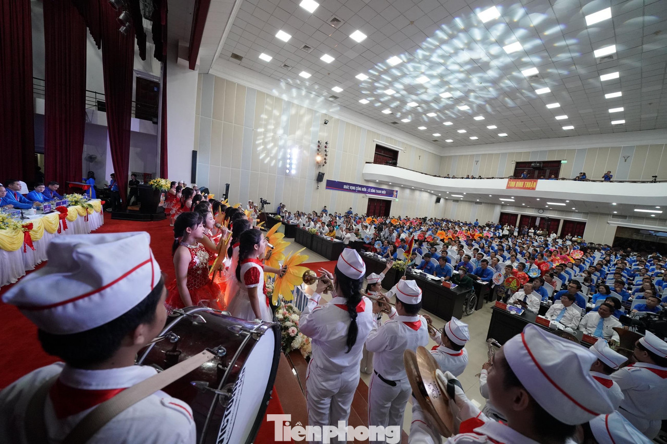 Anh Triết đề nghị Tỉnh Đoàn Bình Thuận phối hợp với các đơn vị, các ngành, các lực lượng trong xã hội cùng tham gia bảo vệ, chăm sóc, giáo dục thiếu niên, nhi đồng, đặc biệt là thiếu nhi có hoàn cảnh khó khăn.