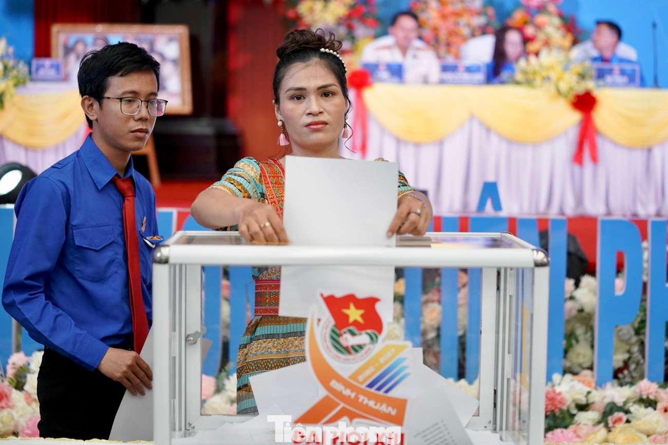 Đại hội Đại biểu Đoàn TNCS Hồ Chí Minh tỉnh Bình Thuận khóa XIII, nhiệm kỳ 2022-2027 thông qua Nghị quyết Đại hội với nhiều mục tiêu quan trọng.