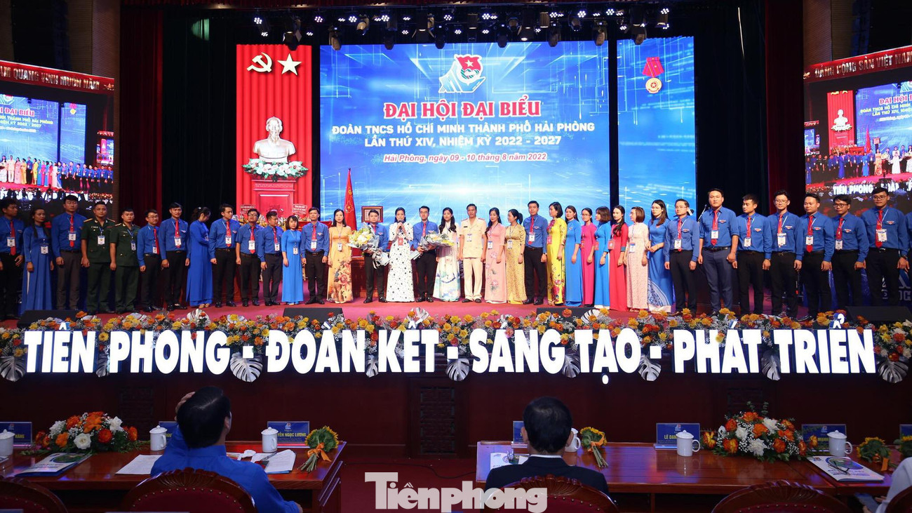 BCH Đoàn TNCS Hồ Chí Minh TP Hải Phòng khóa XIII, nhiệm kỳ 2017-2022 tuyên bố hết nhiệm kỳ. BCH Đoàn TNCS Hồ Chí Minh TP Hải Phòng khóa XIII, nhiệm kỳ 2017-2022 tuyên bố hết nhiệm kỳ.