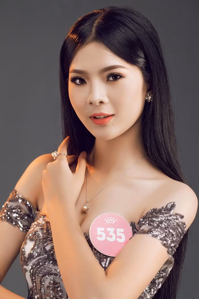 Thí sinh HHVN 2018 diện đầm dạ hội, đeo trang sức ngọc trai đẳng cấp ảnh 39