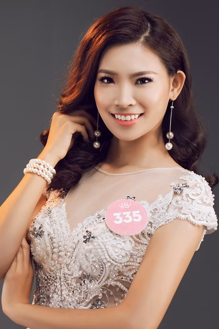 Thí sinh HHVN 2018 diện đầm dạ hội, đeo trang sức ngọc trai đẳng cấp ảnh 21