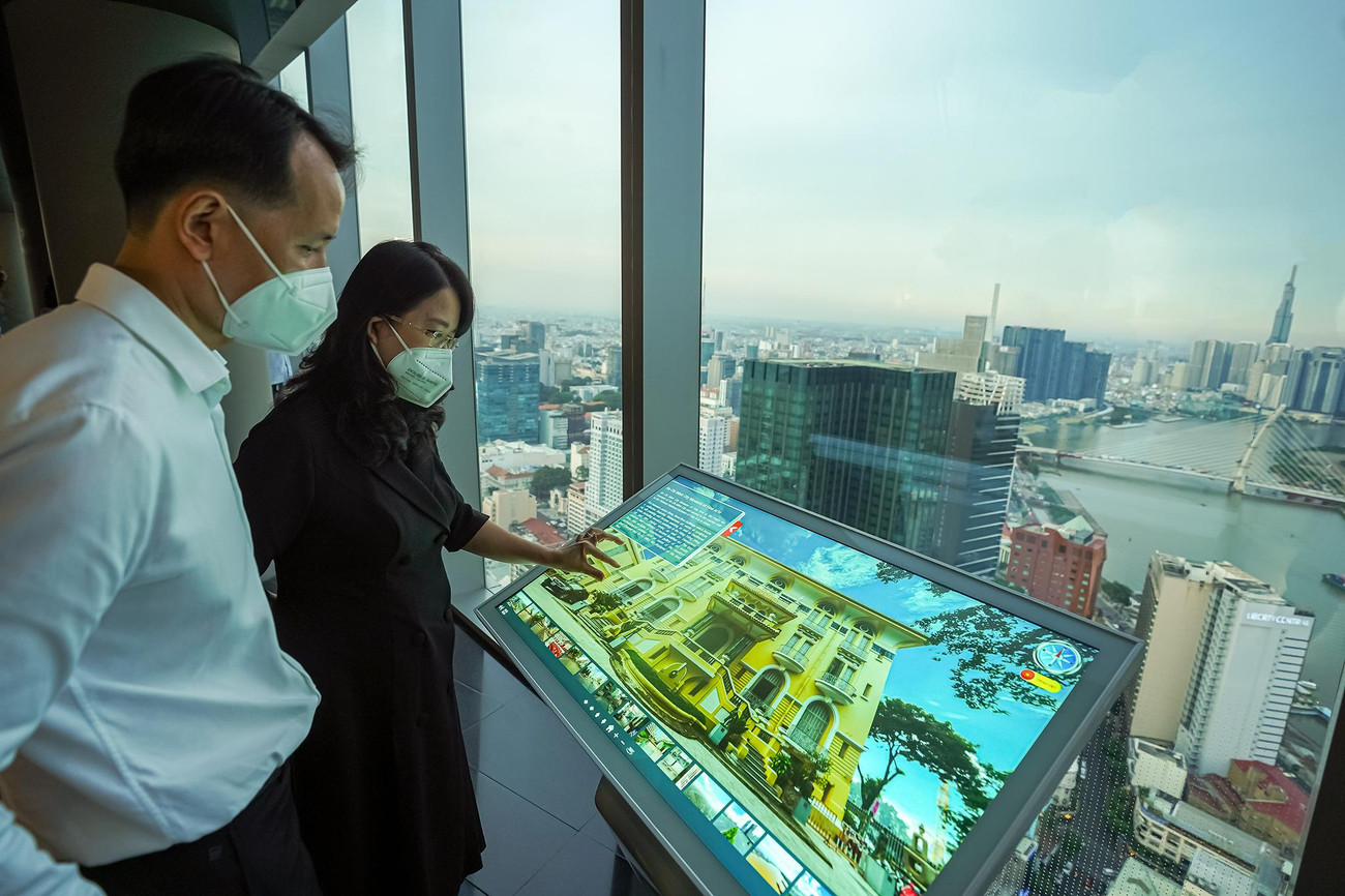 Từ toà tháp này, du khách có thể phóng tầm mắt nhìn toàn cảnh thành phố.