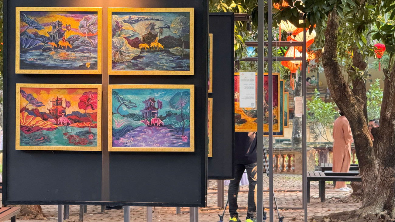 Những tác phẩm sơn mài được trưng bày về Hoàng thành và cảnh non sông, di sản văn hóa của Hà Nội được Chu Nhật Quang thực hiện với trọn vẹn niềm đam mê, tâm huyết mang đến nhiều ấn tượng cho công chúng yêu nghệ thuật và du khách tới Hoàng thành Thăng Long những ngày này.