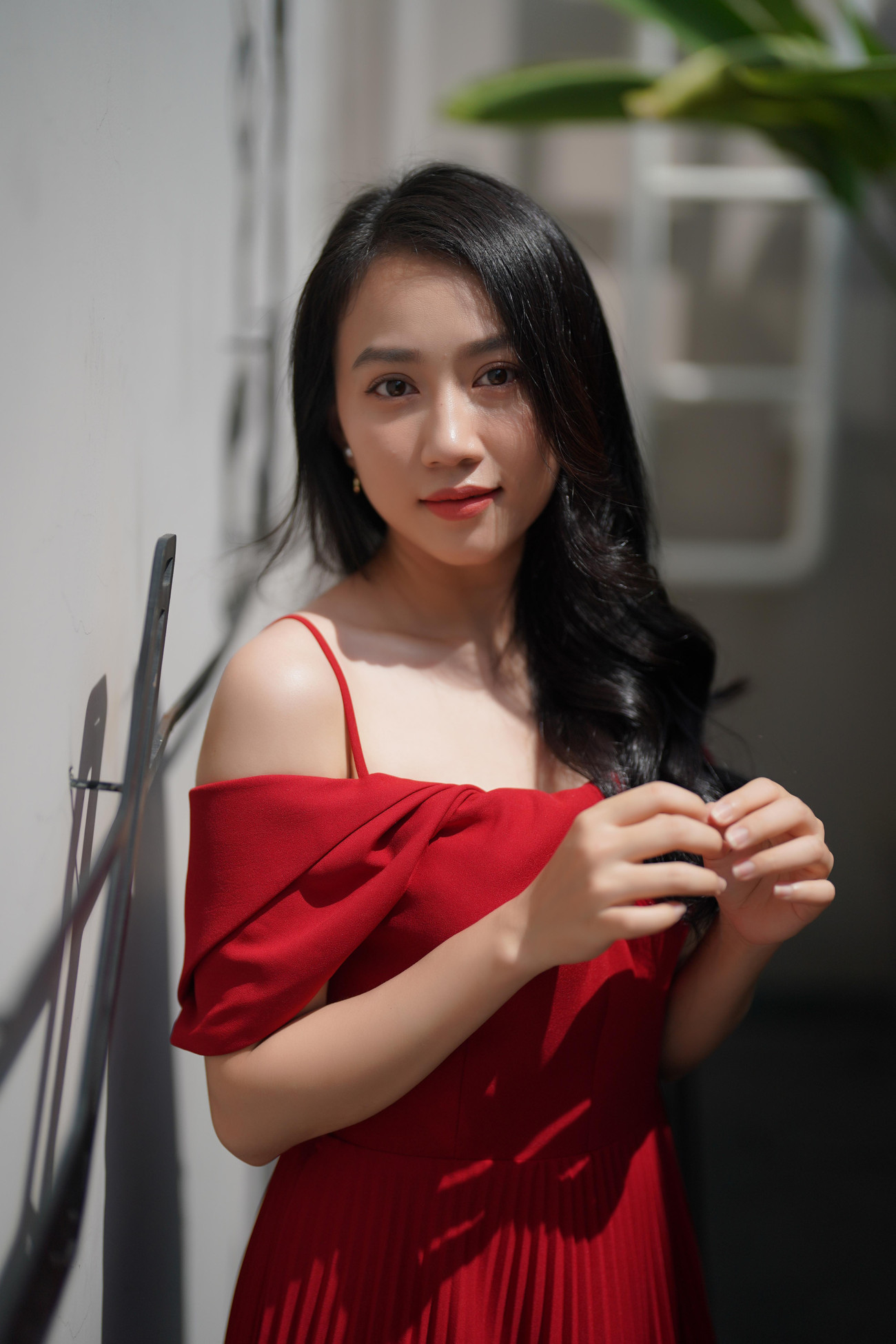 Hồng Loan ám ảnh những cảnh bạo lực trong phim. Ảnh: Phạm Nguyễn. Hồng Loan ám ảnh những cảnh bạo lực trong phim. Ảnh: Phạm Nguyễn.