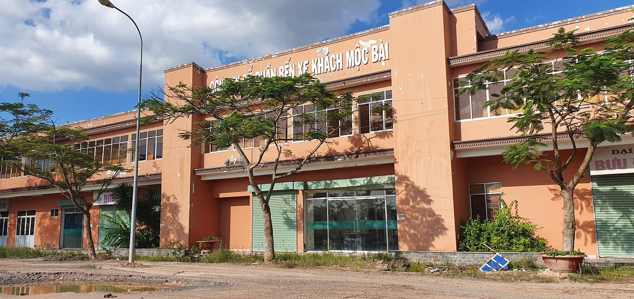 Cận cảnh khu kinh tế cửa khẩu 'chết lâm sàng' nhiều năm qua ảnh 14