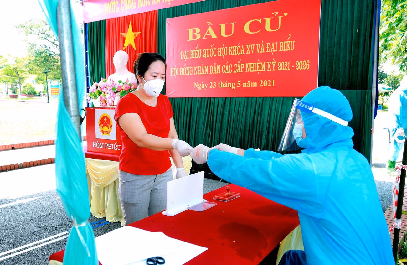Theo báo cáo của Ủy ban Bầu cử tỉnh Vĩnh Phúc, tính đến ngày 18/5, Ủy ban MTTQ tỉnh đã tổ chức xong hội nghị hiệp thương lần 3 và lập danh sách chính thức 6.261 người ứng cử.