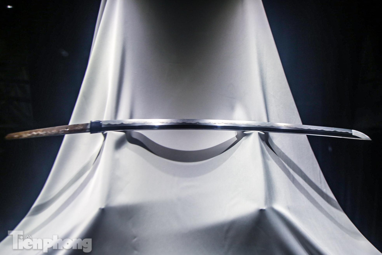 Thanh kiếm Wakizashi được nghệ nhân Fujiwara Yoshiyuki chế tác trong thời kỳ 1661-1673