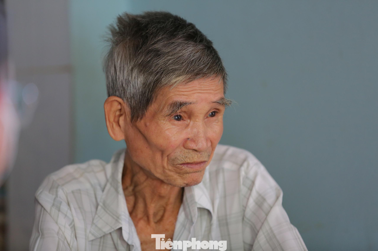 Ông Nguyễn Xuân Viên, cựu tù Côn Đảo. Ảnh: Trọng Tài Ông Nguyễn Xuân Viên, cựu tù Côn Đảo. Ảnh: Trọng Tài