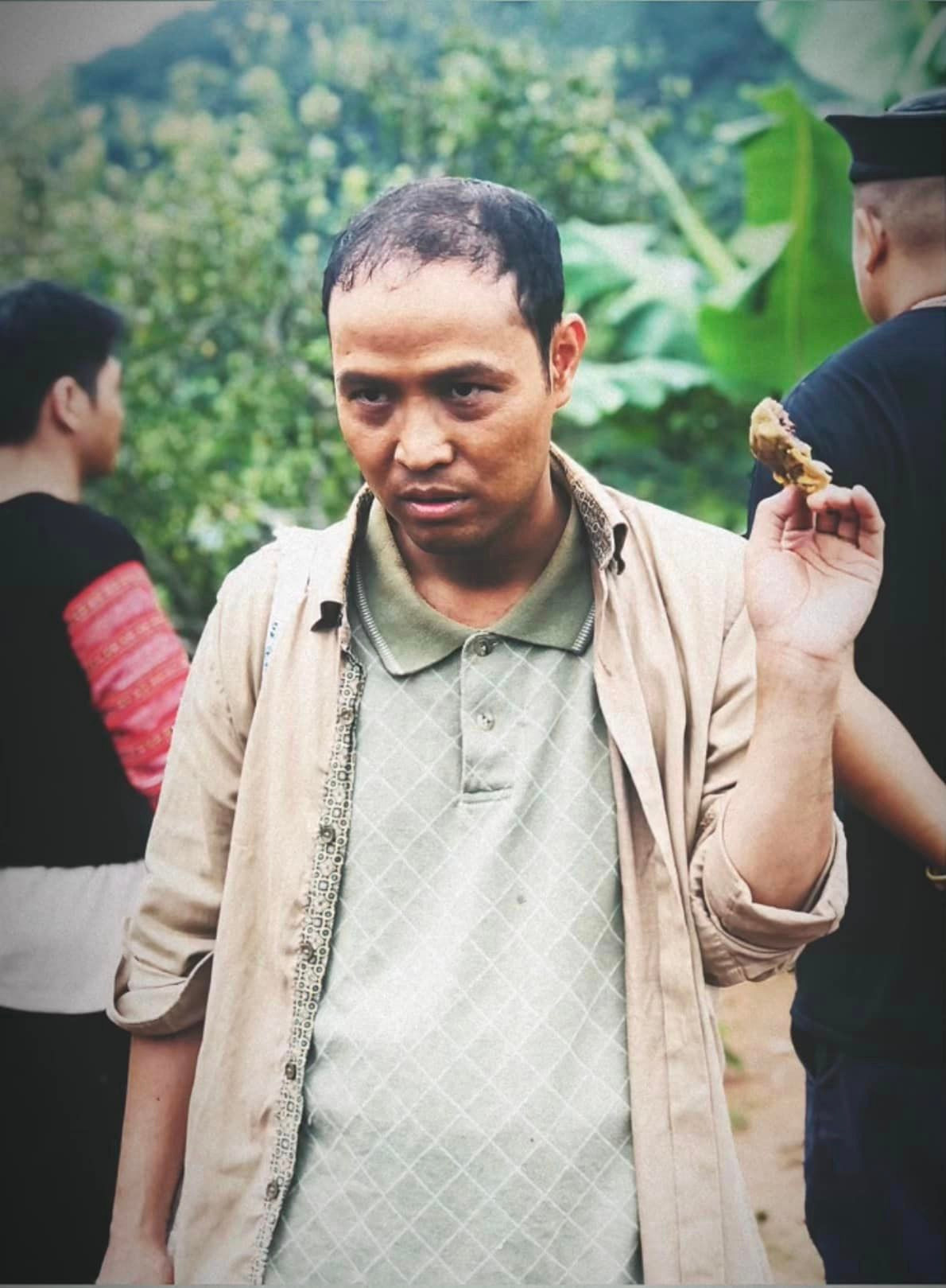 Thái Sơn trong phim Cuộc chiến không giới tuyến. Thái Sơn trong phim Cuộc chiến không giới tuyến.