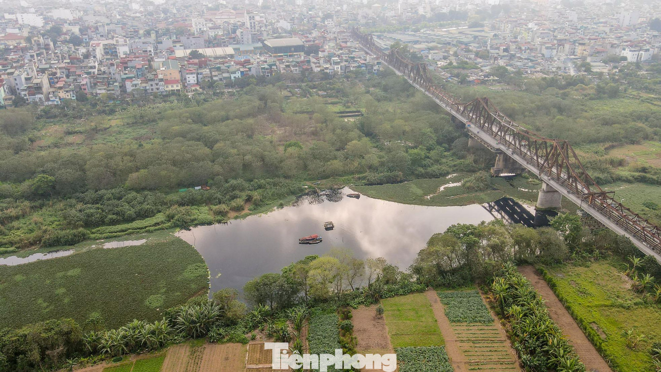 Vẻ đẹp hoang sơ, tự nhiên của bãi bồi ven sông Hồng.