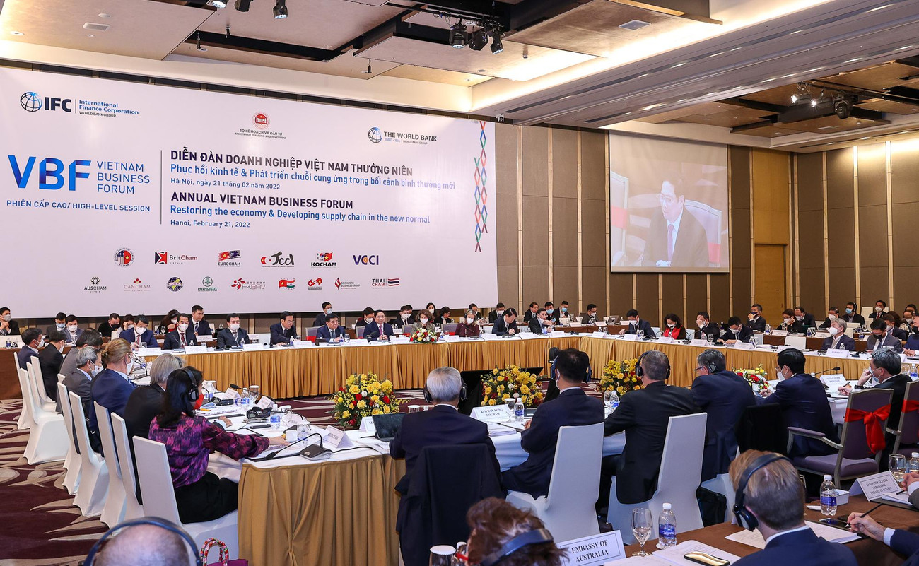 Diễn đàn VBF năm nay được tổ chức theo hình thức trực tiếp kết hợp trực tuyến tại các điểm cầu. Ảnh: VGP/Nhật Bắc
