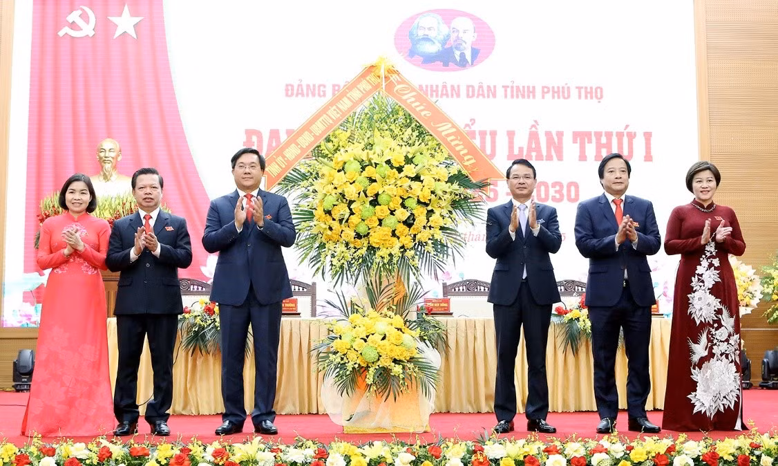 tienphong-18pt.jpg