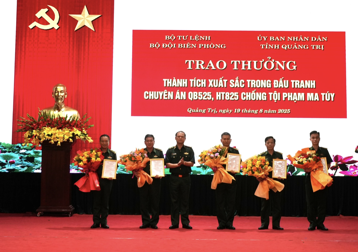 trung-tuong-chinh-uy-bdbp-nguyen-anh-tuan.png