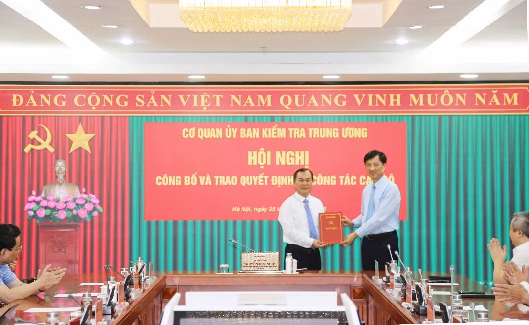 tienphong-258ubkt.jpg