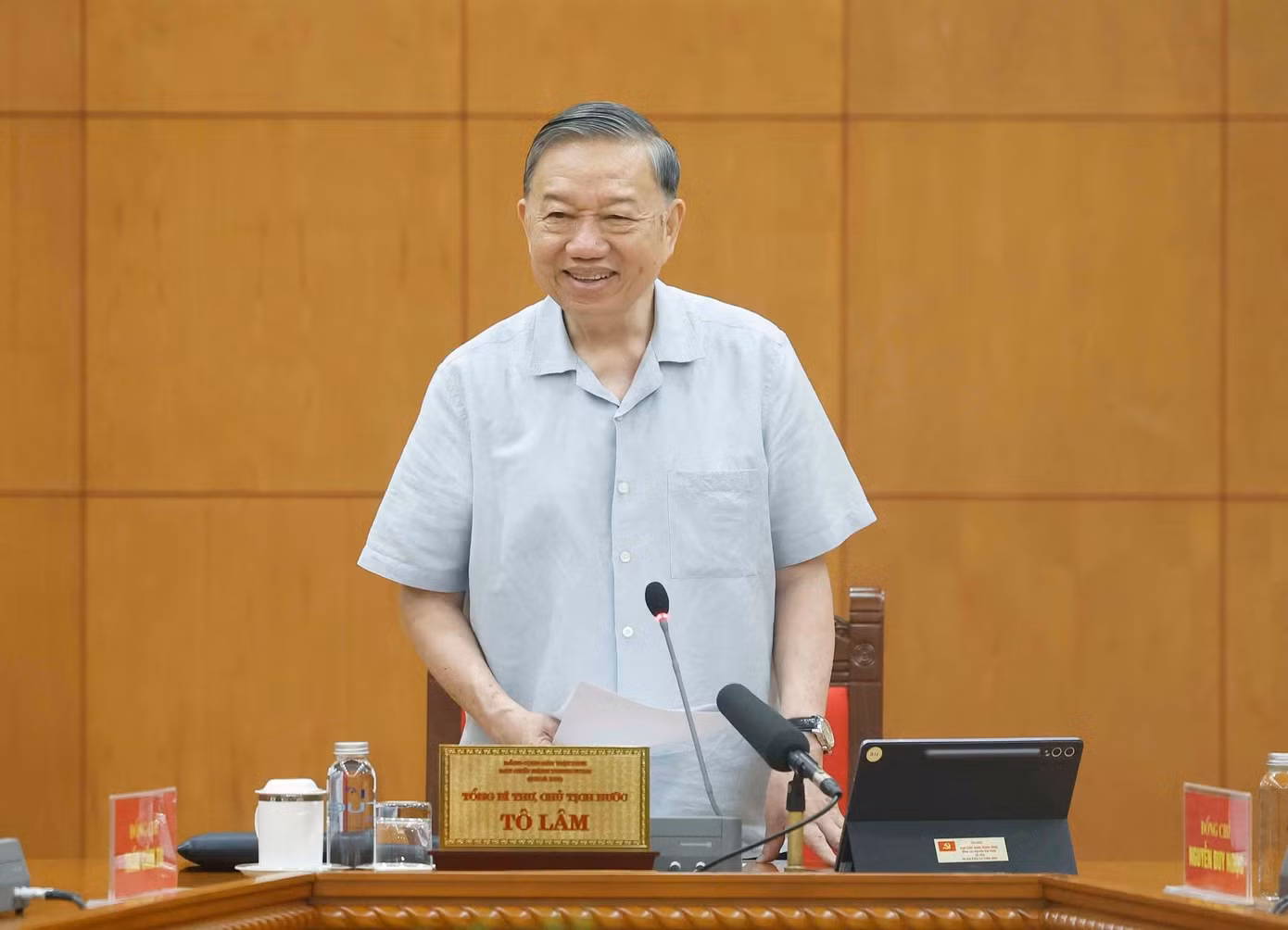tienphong-215bcd1.jpg
