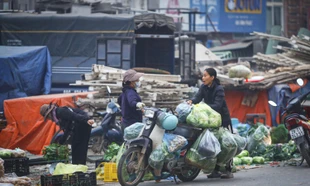 Hà Nội công khai 231 chợ cóc, chợ tạm sẽ bị 'xóa sổ' trong thời gian tới