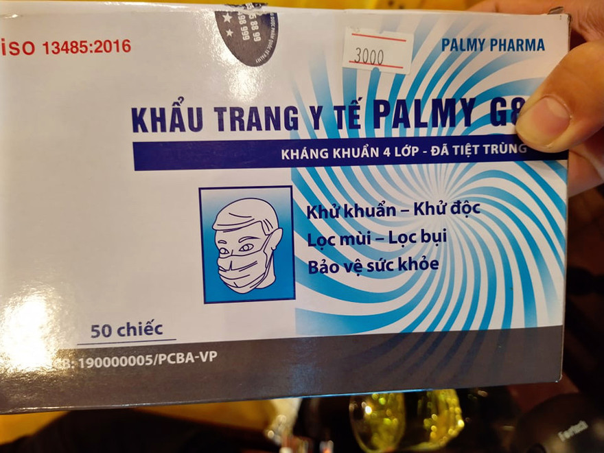 Phớt lờ lệnh cấm, nhiều tiệm thuốc vẫn 'chặt chém' giá khẩu trang