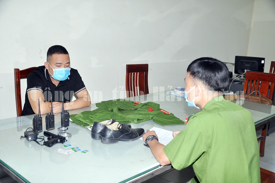 Bị can Ngô Gia Thứ tại cơ quan công an. Ảnh: Công an Hải Dương