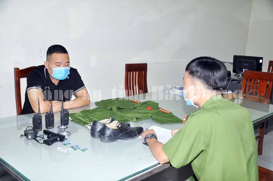 Bị can Ngô Gia Thứ tại cơ quan công an. Ảnh: Công an Hải Dương