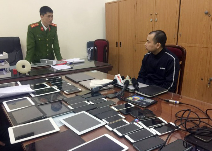 Trần Ngọc Anh là người giúp sức đắc lực cho ông trùm thiết lập đường dây tổ chức đánh bạc.