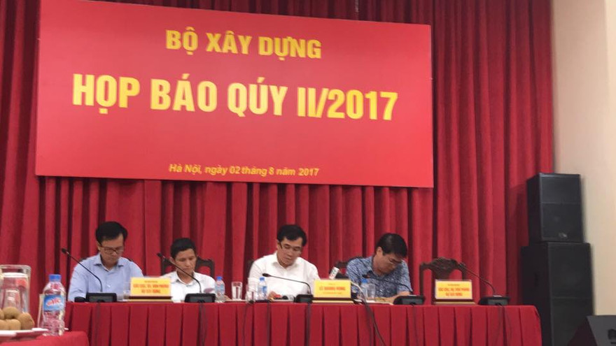 Bộ Xây dựng lần đầu "đăng đàn" họp báo 