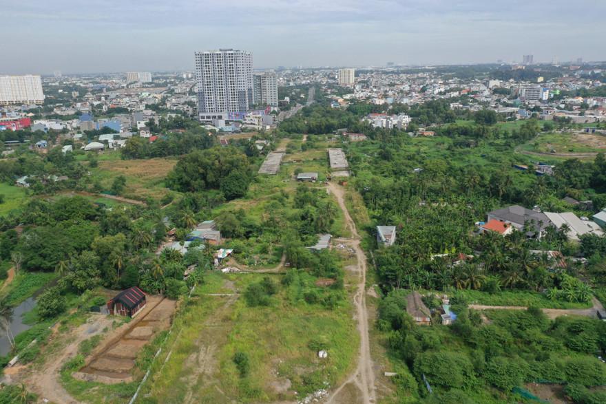 Cận cảnh đường 'nghìn tỷ' bất ngờ dừng thi công nhiều tháng ở TPHCM