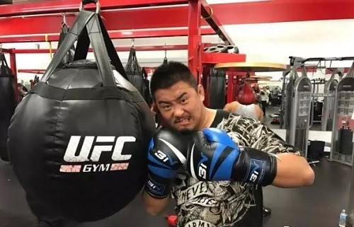 Chân dung thật của võ sĩ MMA hạ gục cao thủ Thái Cực Quyền