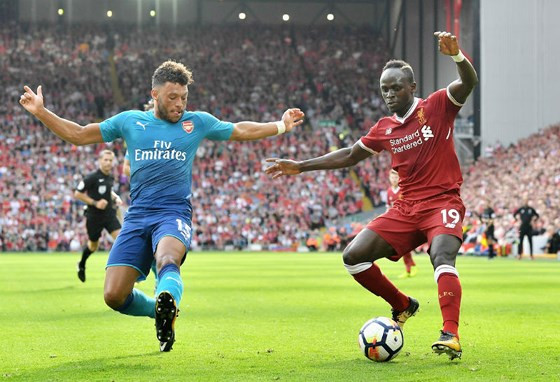 Lịch thi đấu vòng 19 Premier League: Wenger quyết phục thù Liverpool