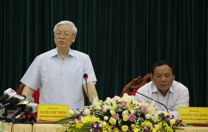 Tổng Bí thư Nguyễn Phú Trọng và đoàn công tác T.Ư làm việc với lãnh đạo chủ chốt tỉnh Quảng Trị sáng 6/4. 