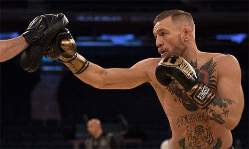 McGregor muốn đấu tập thật nhiều để làm quen cảm giác thi đấu khi vào trận với Mayweather. 