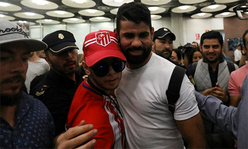 Với Costa, Atletico Madrid luôn là mái nhà thân thương. Ảnh: AS. 