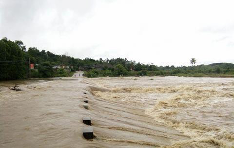 Lũ quét, sạt lở đất ở nhiều địa phương của Nghệ An