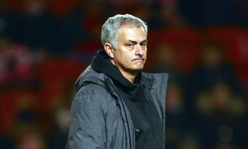 M.U thua Bristol City, CĐV đòi sa thải Mourinho
