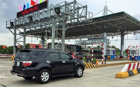 Đi từ Bắc-Nam: Phí đường bộ mất 4.540.000 đồng