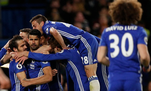 Costa lập cú đúp, Chelsea xây chắc ngôi đầu