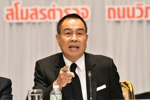 Chủ tịch FAT Somyot Poompunmuang