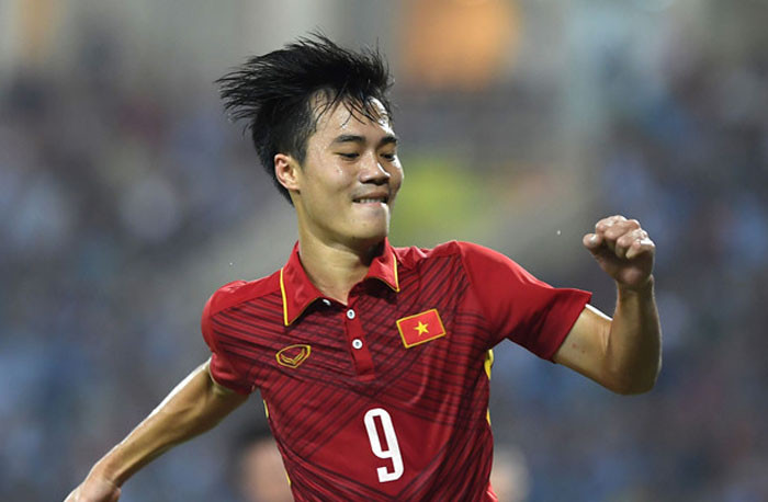 Văn Toàn là tác giả bàn thắng duy nhất của trận đấu. Ảnh: Zing.