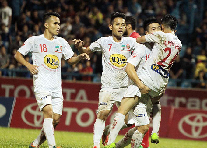 Các cầu thủ HAGL ăn mừng bàn thắng. Ảnh: Bongdaplus