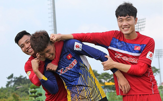 Xuân Trường và Minh Long là đôi bạn thân