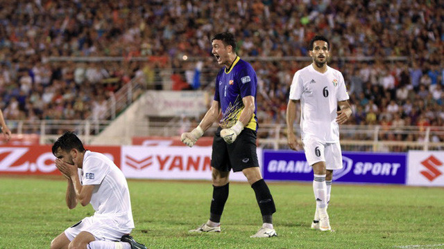 Thủ thành Đặng Văn Lâm. Ảnh: Dân Trí.